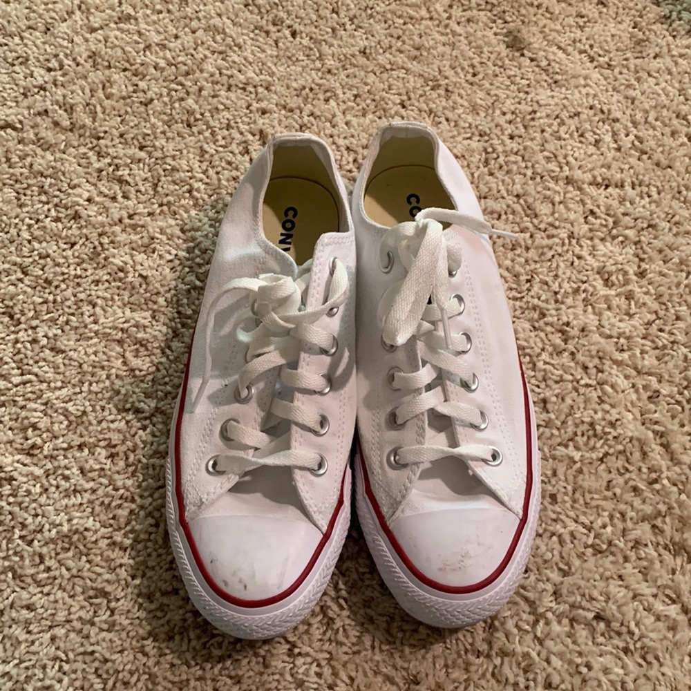 White low top converse